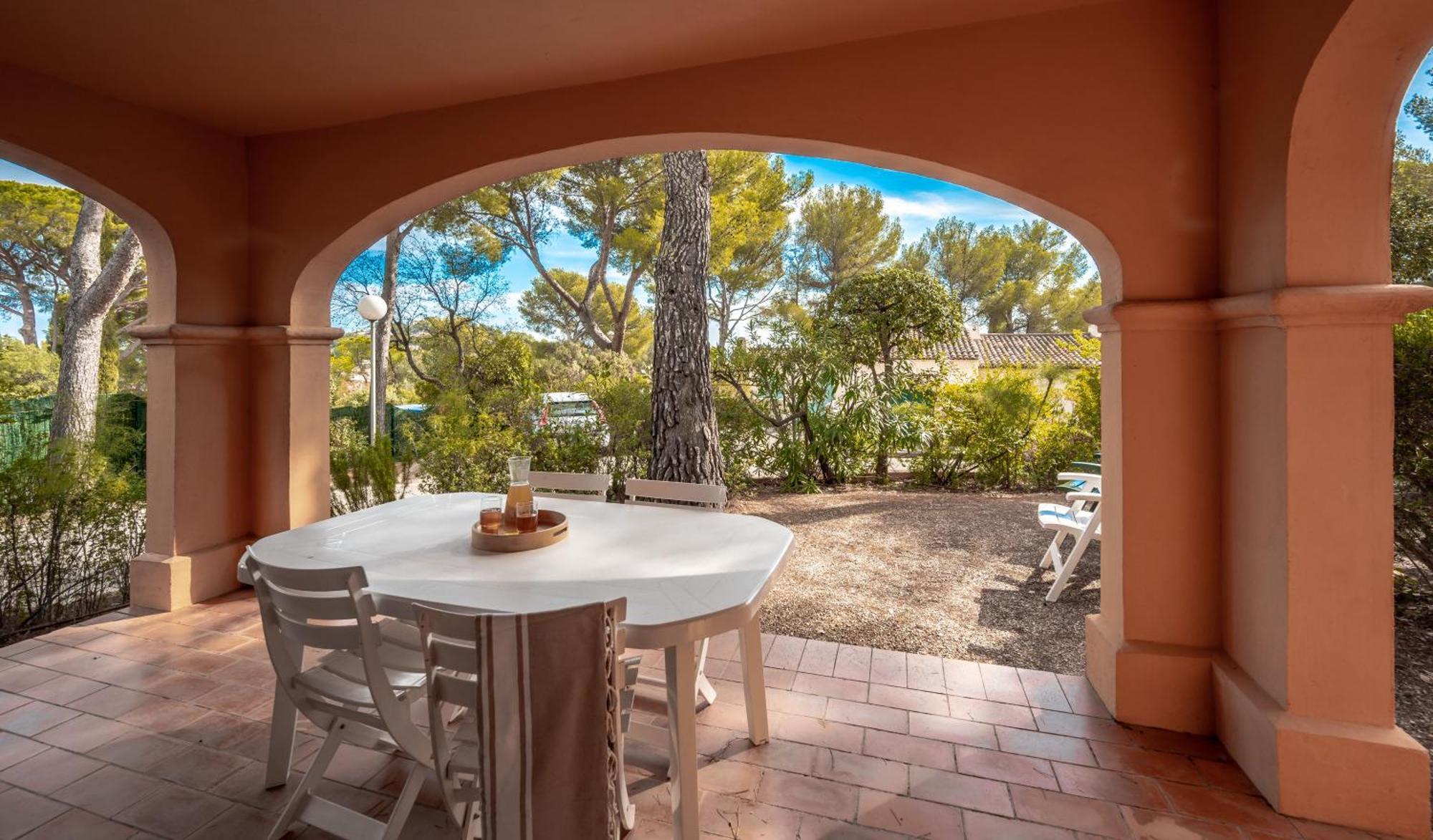 Residence Partenaire Le Domaine De Garlande Cavalaire-sur-Mer Dış mekan fotoğraf