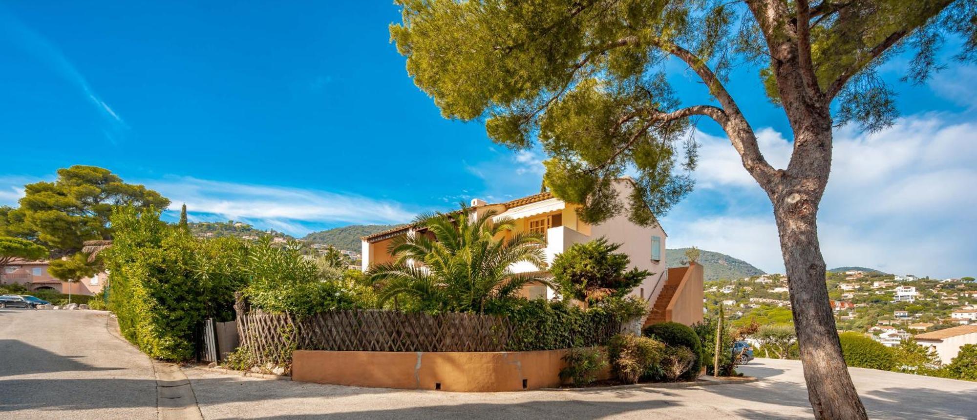 Residence Partenaire Le Domaine De Garlande Cavalaire-sur-Mer Dış mekan fotoğraf