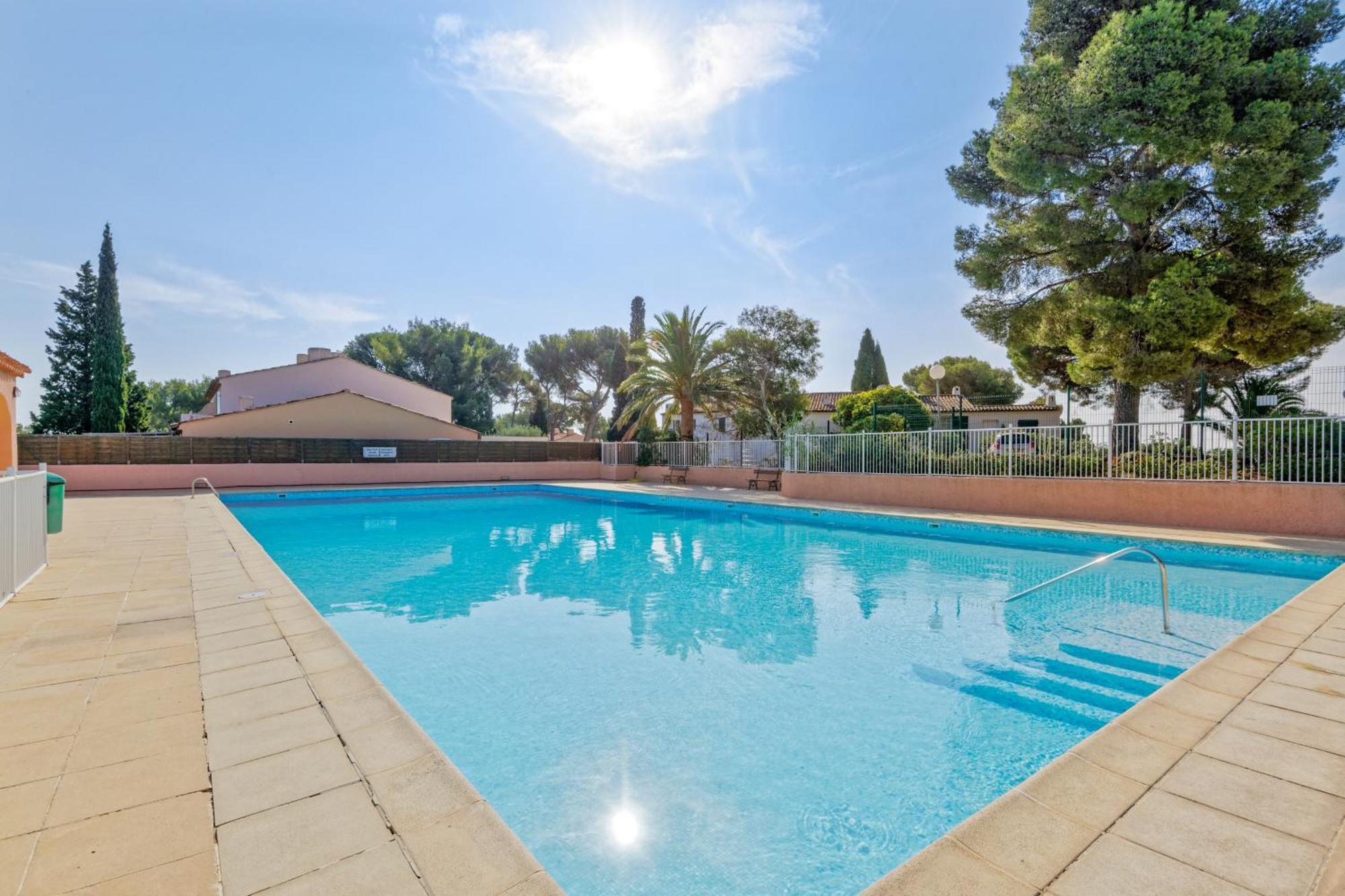 Residence Partenaire Le Domaine De Garlande Cavalaire-sur-Mer Dış mekan fotoğraf